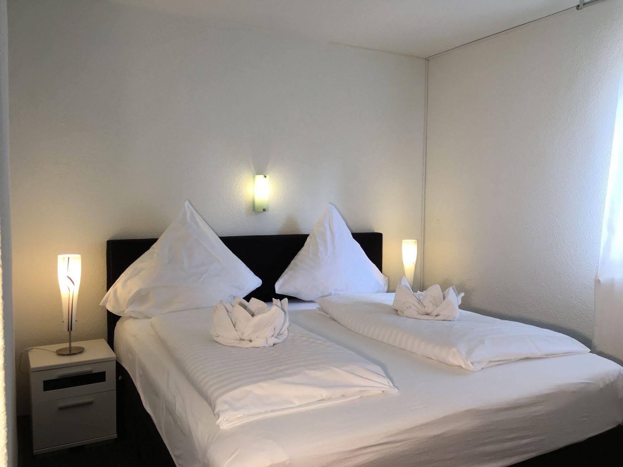 City Hotel Diez Exterior foto